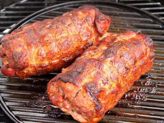 Barbecue-Tennessee-Schweinerücken mit Bacon