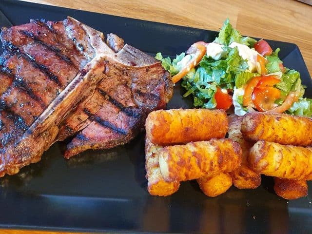 T-Bone Steak vom Grill