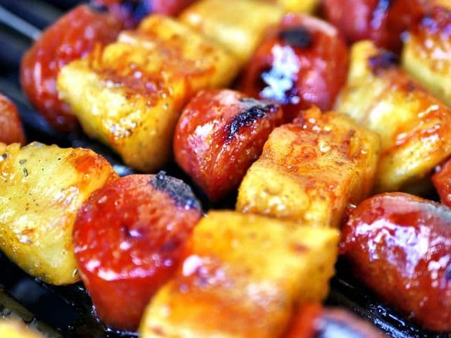 Chorizo Spieße mit beschwipster Ananas