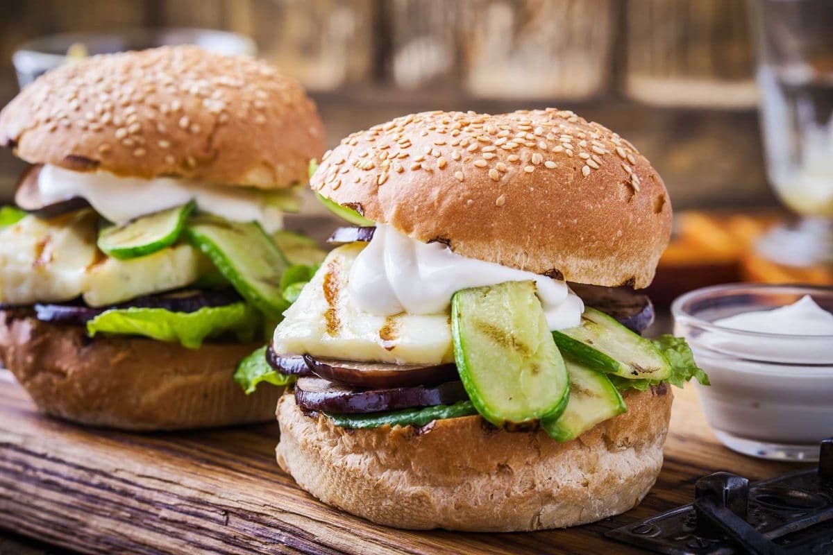 Veggieburger mit Manchego Käse