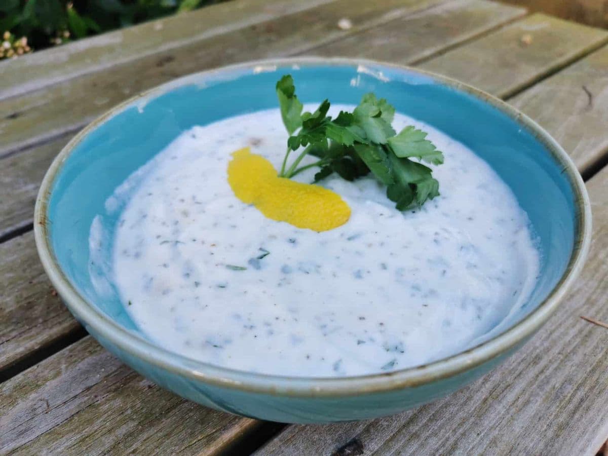 Zitronen-Minz Joghurt