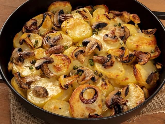 Kartoffelgratin aus dem Dutch Oven | Bild: laplateresca