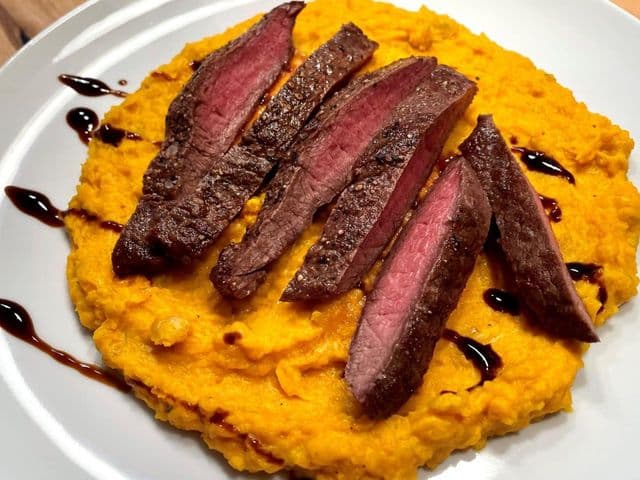 Kürbispüree mit Steak