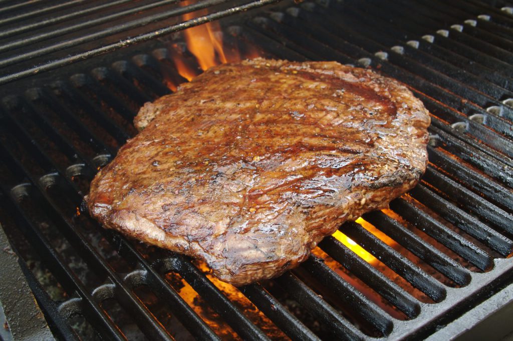 Flank Steak auf dem Grill