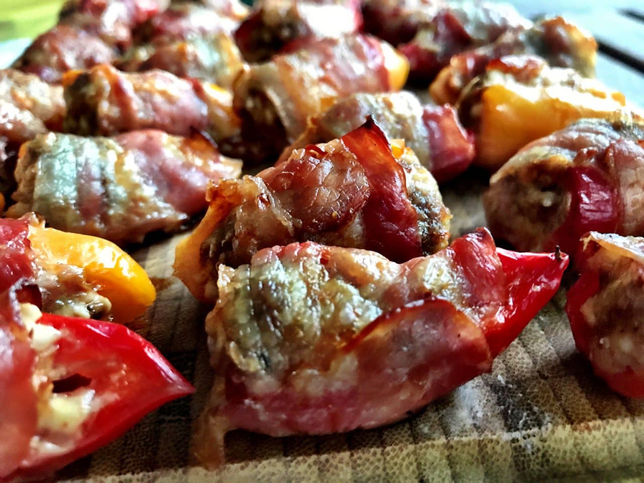 Paprika Poppers