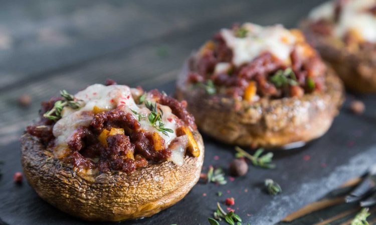 Gefüllte Champignons vom Grill