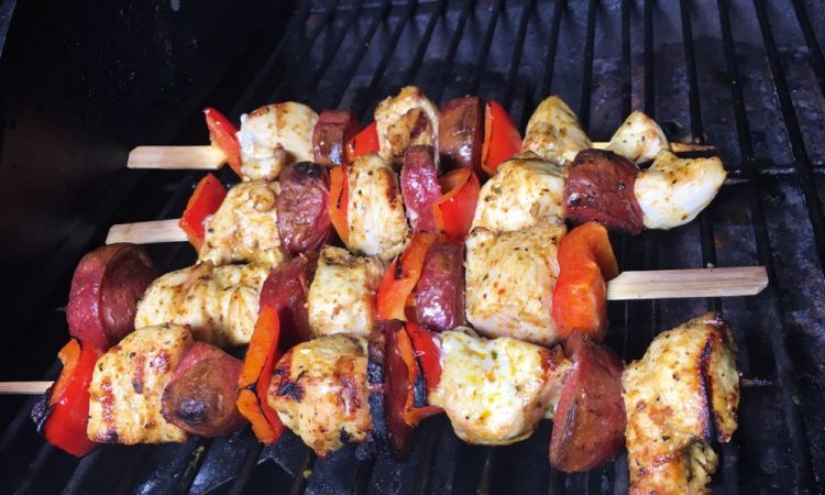 Hähnchen-Sucuk-Spieße