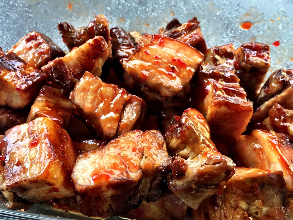 Glasierter Schweinebauch vom Grill im AsiaStyle So gehts!