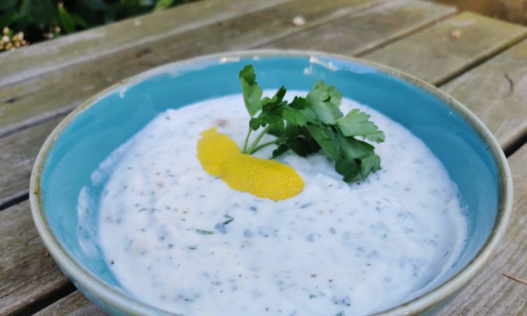 Zitronen-Minz Joghurt