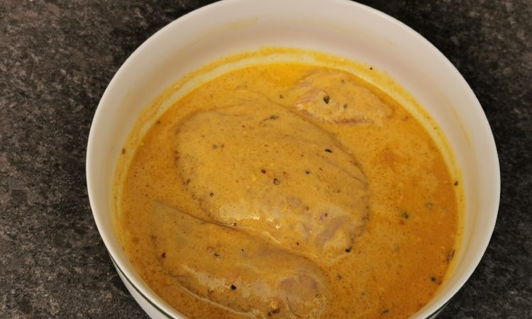 Curry-Ananas Marinade für Geflügel