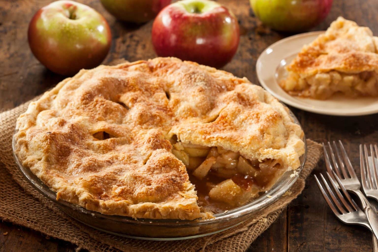 Apple Pie - lauwarmer Apfelkuchen vom Grill